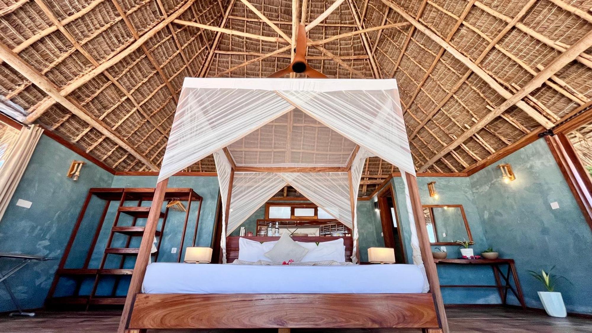 Tiki Beach Club & Resort (Adults Only) Bwejuu Exterior foto